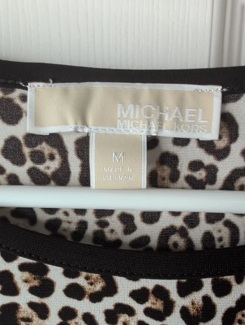 Michael Kors approximate flat